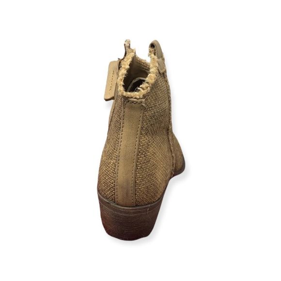 Sz7.5 Seven Dials Lt Brown Booties NIB - Picture 5 of 9